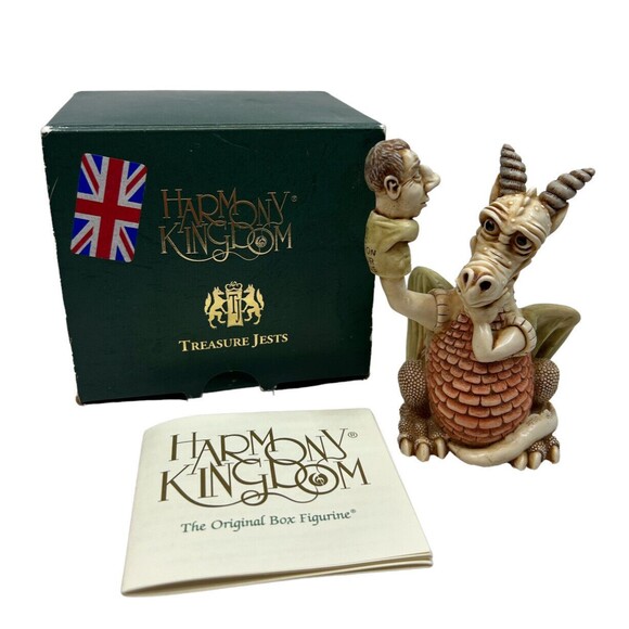 Harmony Kingdom Tour de Force Boxing Glove Puppet Dragon UK Made Figurine - Picture 1 of 5
